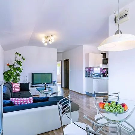 With Parking Space Bilice, Krka - 13545 Šibenik