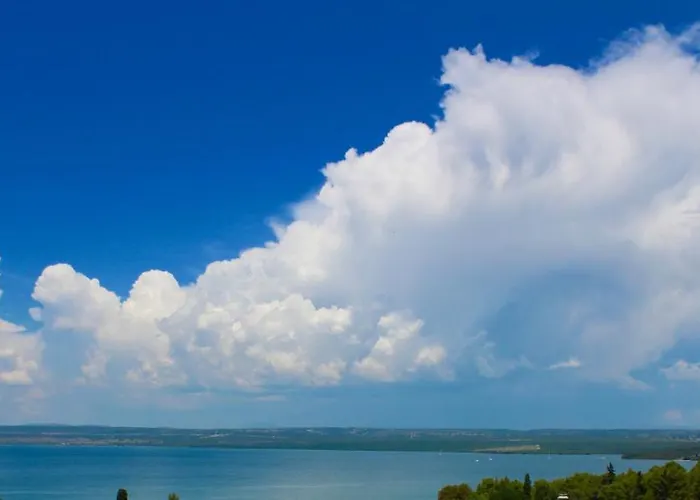 With Parking Space Bilice, Krka - 13545 Šibenik