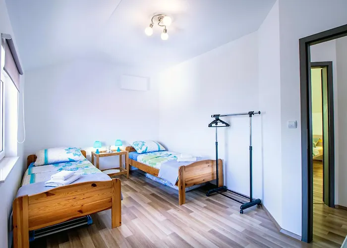 Appartement With Parking Space Bilice, Krka - 13545 Šibenik